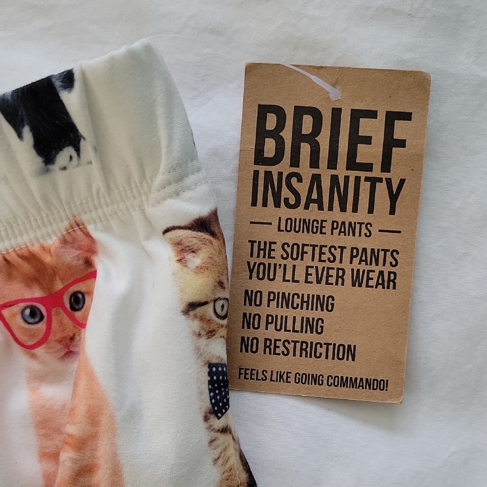 Brief Insanity Women's Cat Print Pajama Pants - Picture 3 of 4